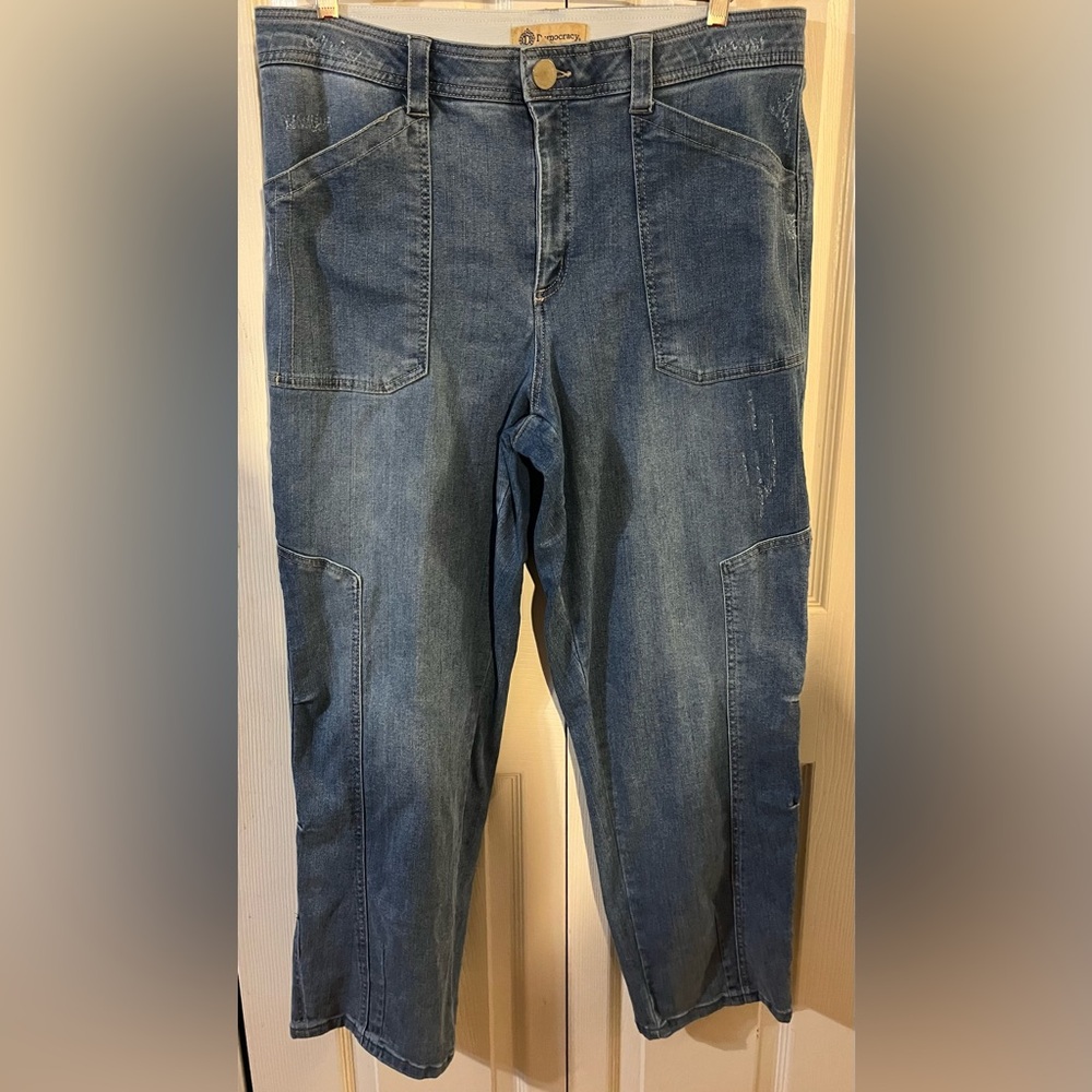 Democracy “Ab” technology Barrel Leg Jeans High Rise Medium Sandblast Blue (16) - Picture 3 of 8